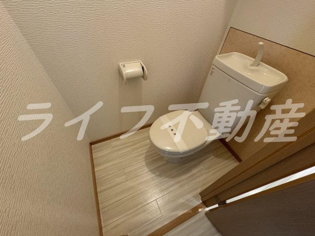 アネックスのトイレ|落ち着いたトイレです