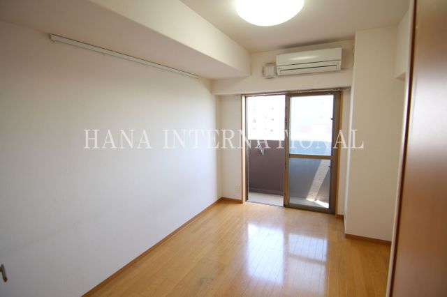 ラサンテウラヤスの居間・リビング|他部屋参考写真