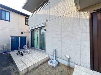 【洋室】 | 千葉市緑区おゆみ野　中古戸建　鎌取駅 | テラスデッキでバーベキューも楽しめます。