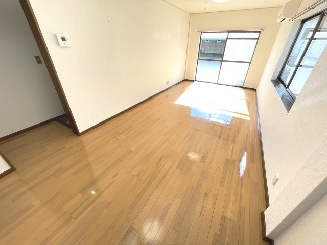 【寝室】 | 開放的な寝室です