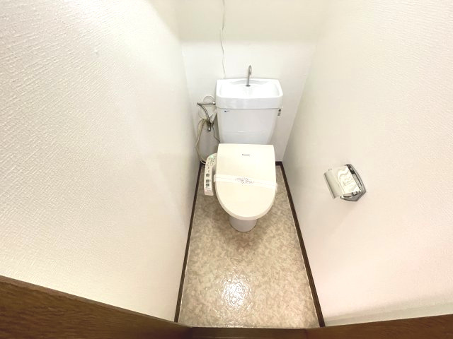 【トイレ】 | 落ち着いた色調のトイレです