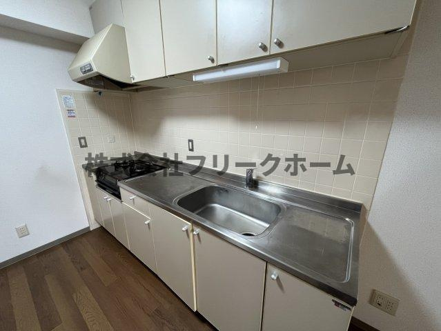武蔵野市境南町３丁目の賃貸マンションのキッチン