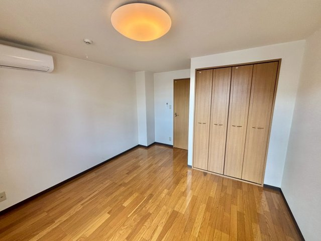 オリエンタルマンションⅡの洋室