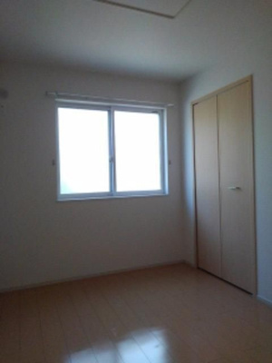 【寝室】 | メゾンドゥソレイユ