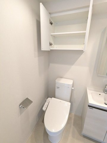 CLARITIA文京湯島のトイレ|温水洗浄便座です