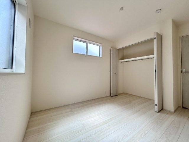 入間郡三芳町大字藤久保の新築一戸建のその他|◇三芳町の新拠点『ルミナ』が誕生します◇
藤久保小学校の建替えと、子育て支援・図書館・出張所等を備えた複合公共施設『ルミナ』を整備中。
地域の新たな拠点として令和8年9月に供用開始予定。