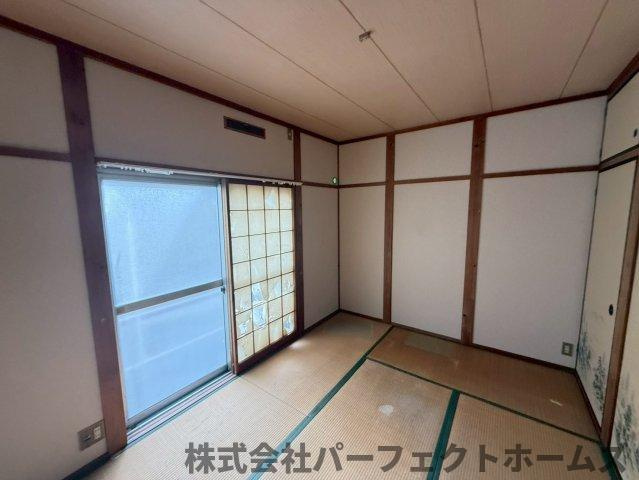 門真市本町戸建の和室|い草の香りが落ち着く素敵な和室です