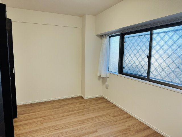 レクシオ大和田の寝室|～6.1帖の主寝室です～