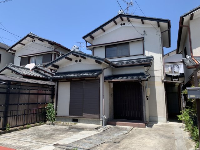 木津八ヶ坪貸家