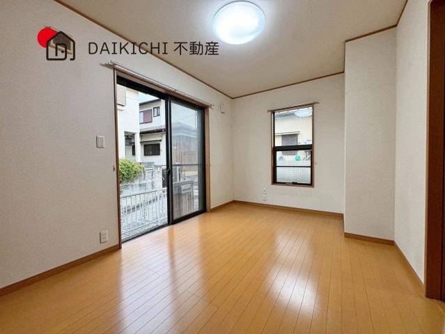 【居間・リビング】 | 川越市宮下町2丁目　中古戸建