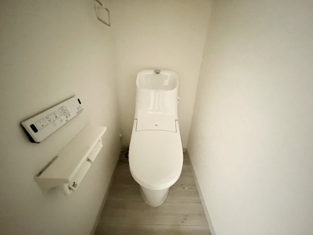 スリーズ霞町のトイレ|現況優先
