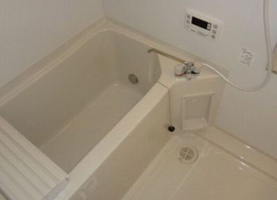 【浴室】 | クアルティエーレ四ツ谷 | お風呂で日々の疲れを落としましょう