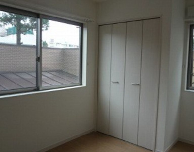 【内装】 | クアルティエーレ四ツ谷 | 明るい色調の室内です