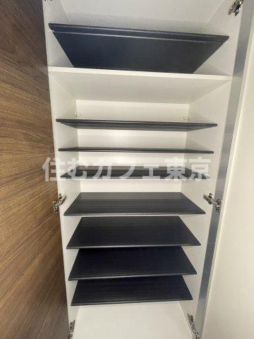 サウスサンドの居間・リビング