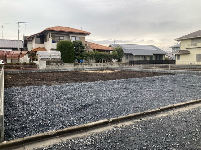 リーブルガーデン  常陸大宮市中富町　第3　2の前面道路含む現地写真|4月完成予定です。
