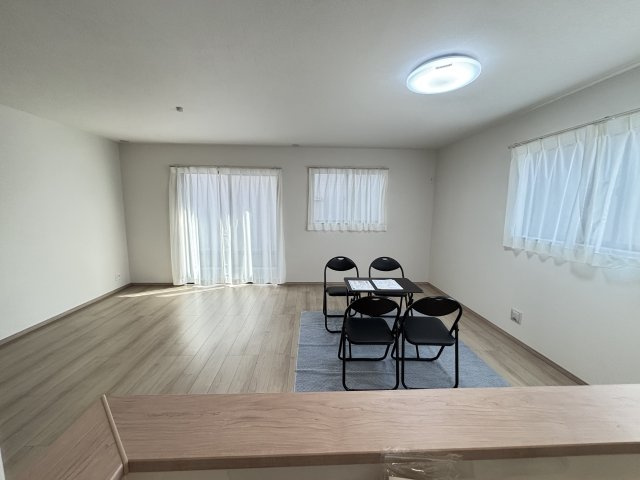 安城市美園町2-2-1『仲介手数料無料』新築一戸建て・建売の居間・リビング