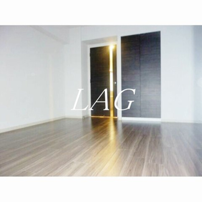 【居間・リビング】 | フィヤージュ南桜公園 | 洋室のお部屋です。