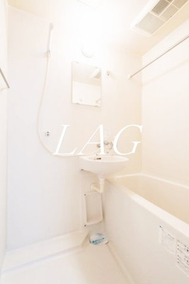 【浴室】 | スカイコート神田第５ | お風呂です。