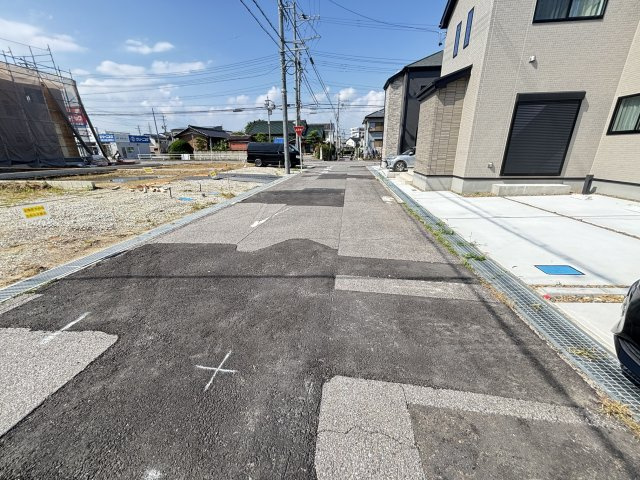 安城市美園町2-2-1『仲介手数料無料』新築一戸建て・建売の前面道路含む現地写真