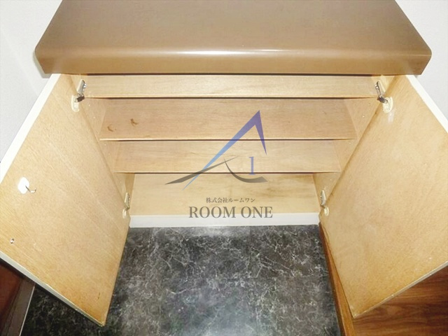 ファミール西新宿