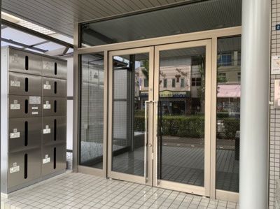 【エントランス】 | シャロームⅡ