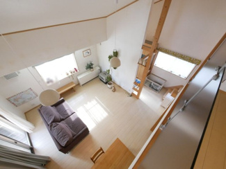 【その他】 | 甲斐市篠原 平成20年築・オール電化中古戸建 大型吹抜・バルコニー | 廊下からリビングを望む