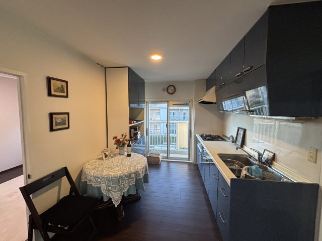 京王山田マンションＢ棟２０６のキッチン