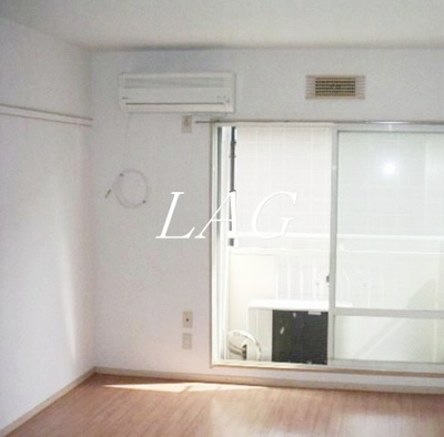 【居間・リビング】 | ホワイトハウス | 洋室のお部屋です。