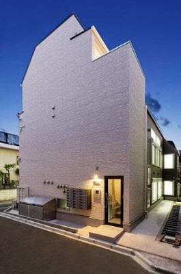 【エントランス】 | ジリオロッソ東新宿