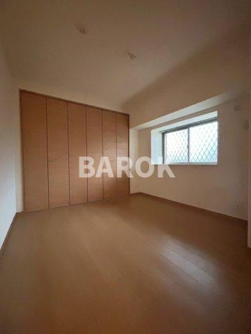 カラコレスⅤの内装