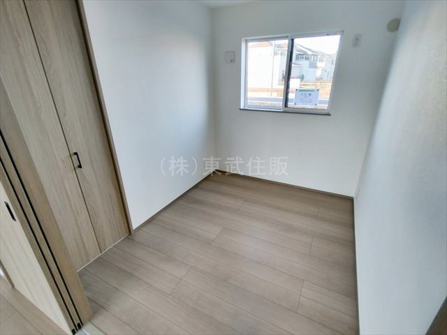 【洋室】 | 川越市中台２丁目　全２棟　A号棟 | 1階東側3.7帖洋室　多目的ルームにいかがでしょうか