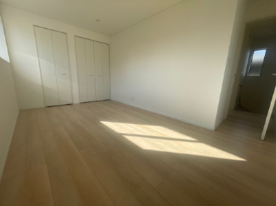 【洋室】 | 花巻市松園町　第4 | 写真は完成イメージです。
同等仕様の物件にご案内可能です