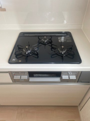 【キッチン】 | 花巻市松園町　第4 | 写真は完成イメージです。
同等仕様の物件にご案内可能です