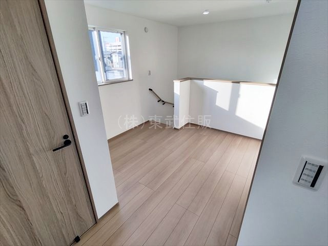 【内装】 | 川越市中台２丁目　全２棟　B号棟 | 2階サンルーム