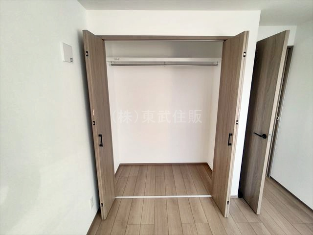 【収納】 | 川越市中台２丁目　全２棟　B号棟 | 2階西側5.5帖洋室の収納です