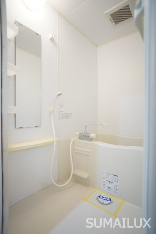 熊本市中央区上林町の賃貸マンションの浴室
