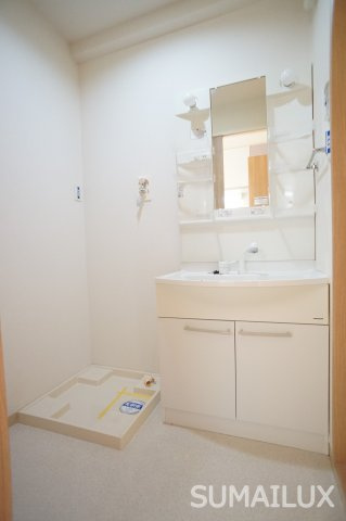 熊本市中央区上林町の賃貸マンションの独立洗面台