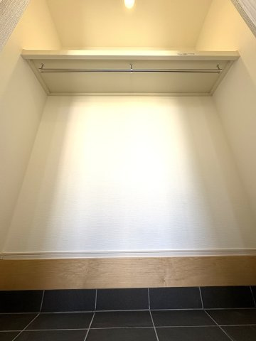 TSUJIDO FAMILY STANDARD — 「辻堂」駅徒歩12分・40坪の安心感の収納