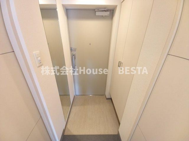 グランビスタ新神戸の玄関