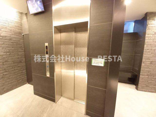 グランビスタ新神戸のロビー