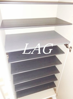 【玄関】 | ロンブス調布 | 玄関です。