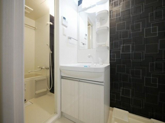M-RESIDENCE新大阪gardenの洗面所