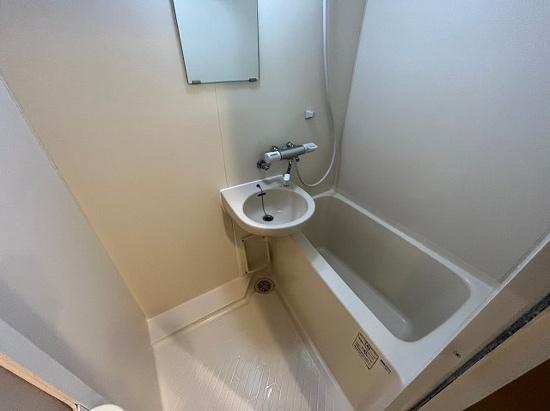 エスコート東大前の浴室|バス・トイレ別　浴室乾燥機