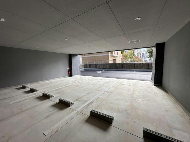 THE MUSE栗山の駐車場