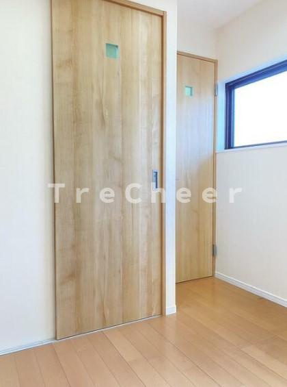 山一西尾久ステーツの内装