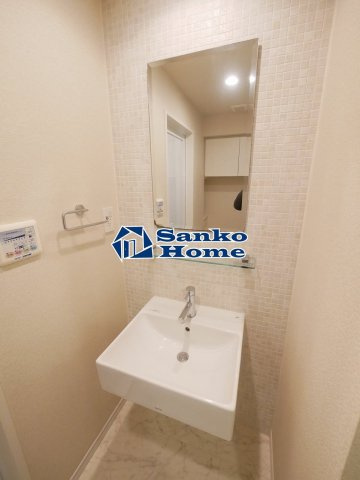 プレール・ドゥーク新御徒町の洗面所