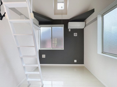 【居間・リビング】 | ユナイト菅キャロライン | ※同建物ほかのお部屋の写真です。