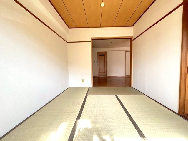 KRグランドインの和室