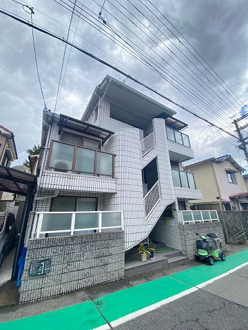 メゾン段上の外観