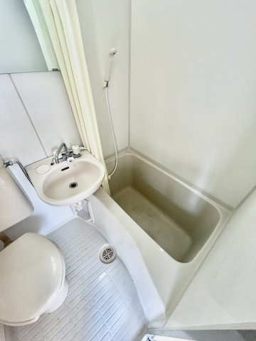山下マンションの浴室